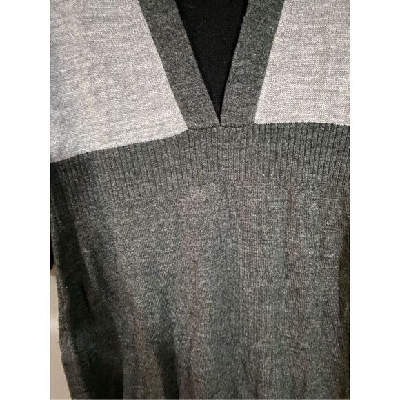 Connected Apparel Sweater Dress Size Small - Picture 5 of 5